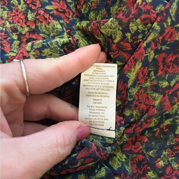 Free People Easy Rider Blue Green Red Rose Floral Sheer Button Up Blouse Sz M - Picture 8 of 12